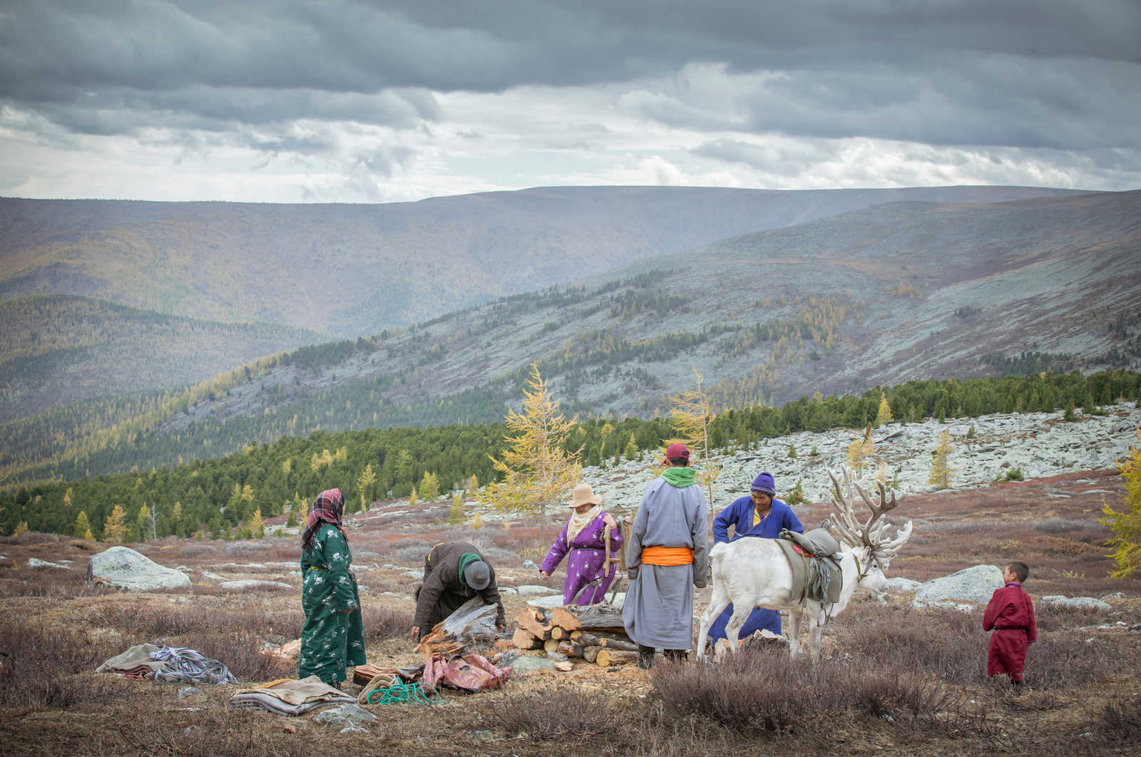 Famille de nomades en Mongolie © Katiekk2