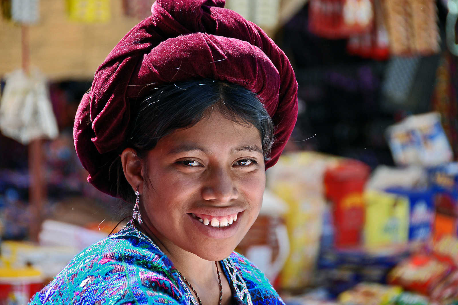 Femme en habit traditionnel au Guatemala © Coston Jean-Pierre