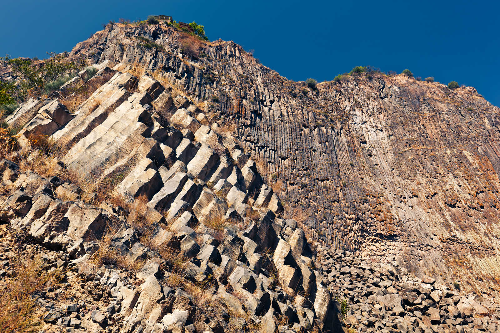 Gorges de Garni © Oshi