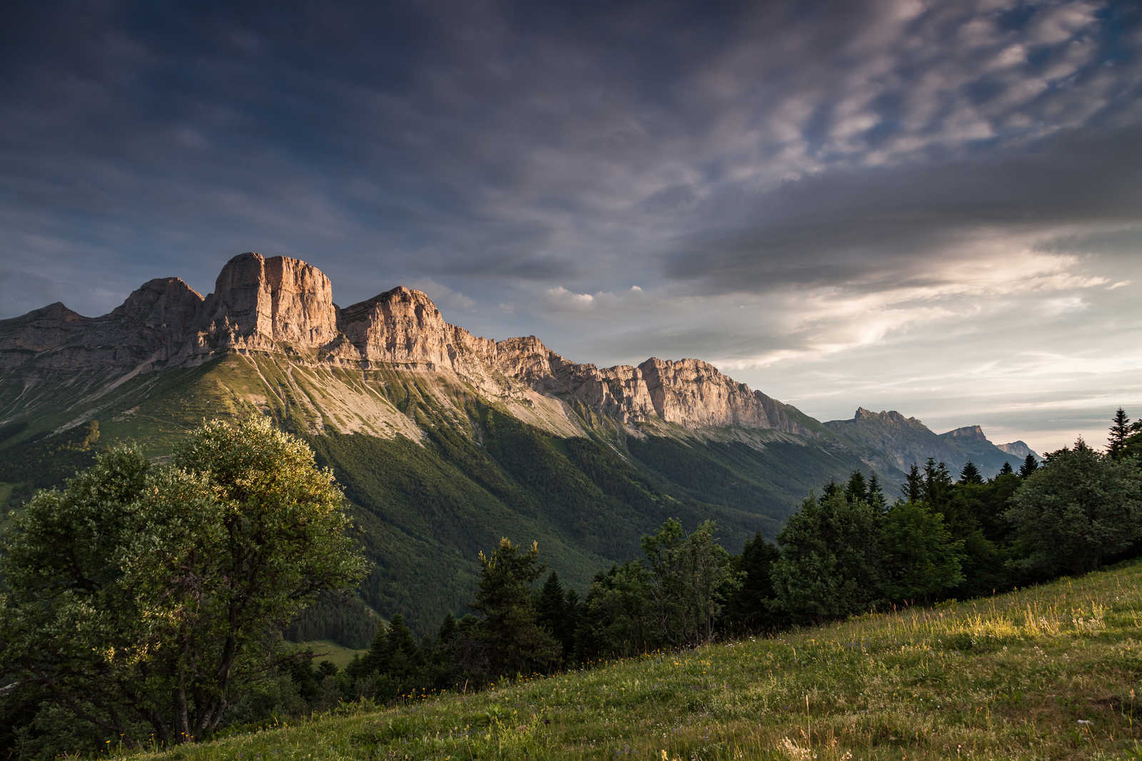 Image Trek itinérant dans le Vercors : Hauts Plateaux et Mont Aiguille - Voyage France
