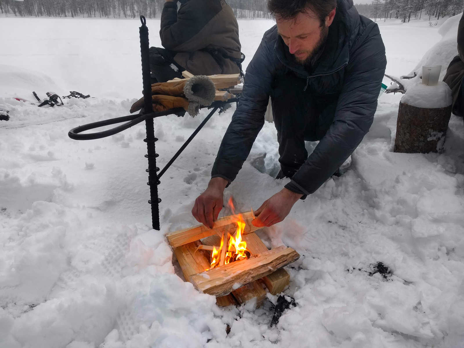 Journée trappeur, feu de bois © De Fréminville Caroline