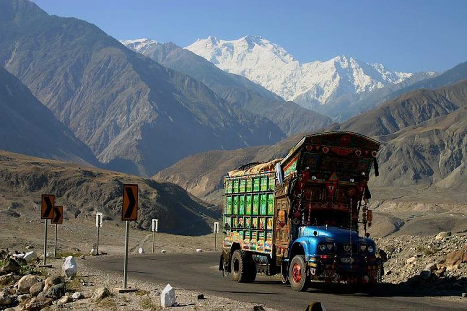 Karakoram Highway © K. ULLAH