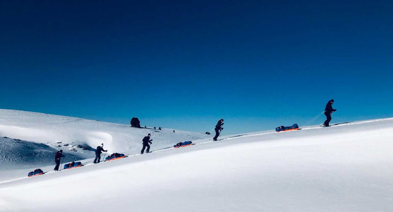 Micro aventure dans les Alpes, raquettes dans le vercors © Chaillot Lucien