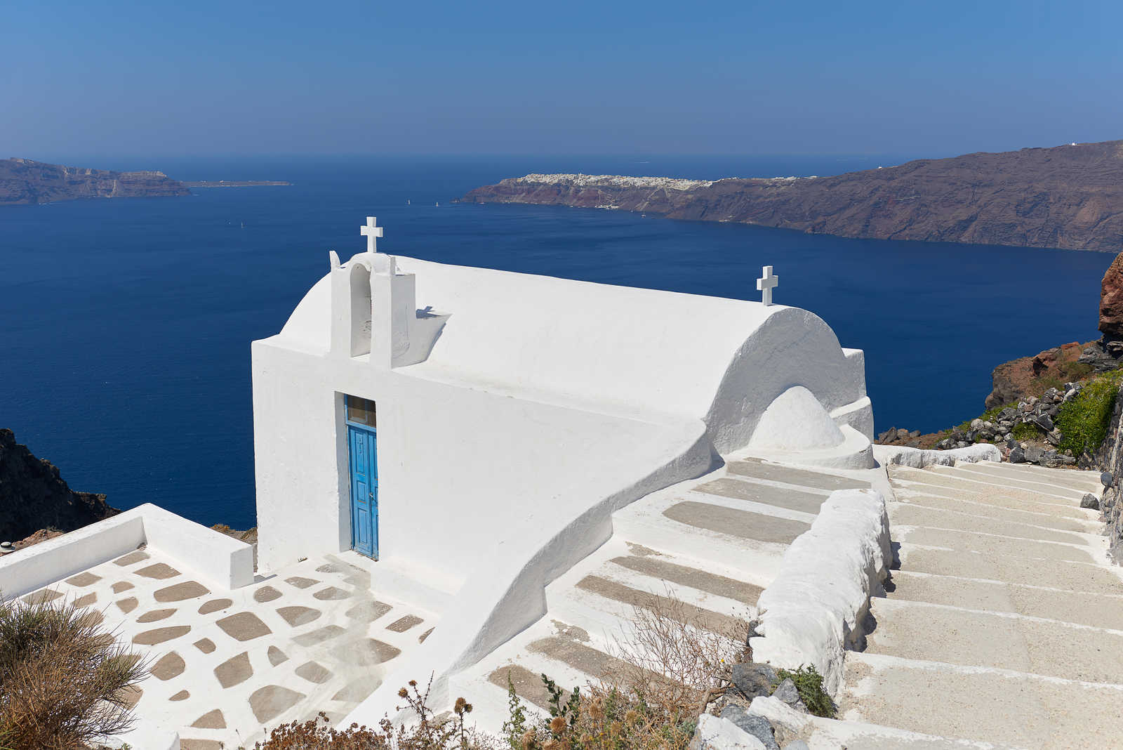 Monastère d'Agios Ioannis sur l'Île d'Amorgos dans les Cyclades © Harisvithoulkas