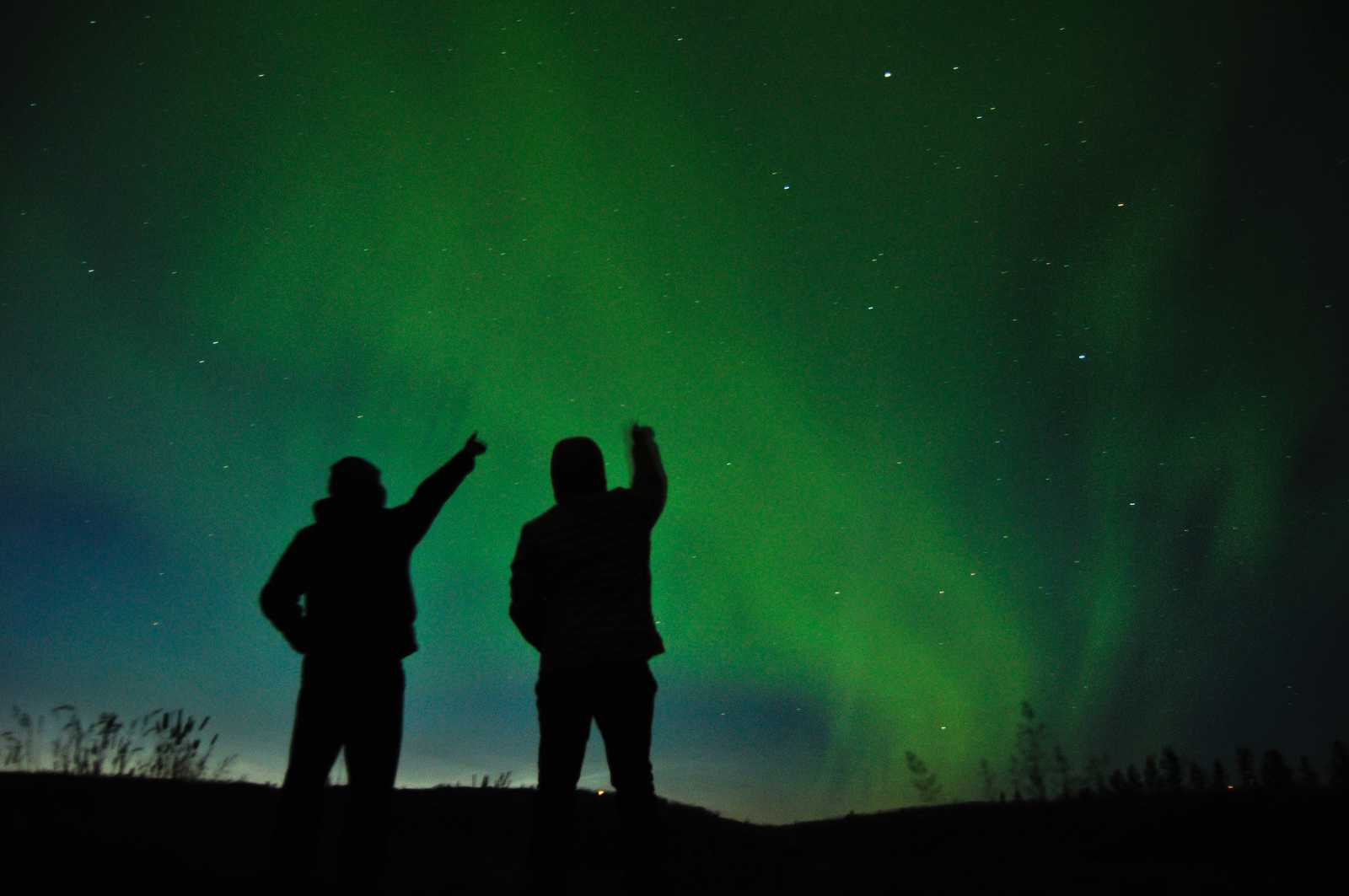 Observation d'aurores boréales en Islande © Julentto Photography