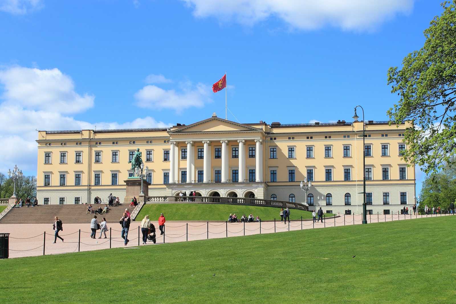 Palais du roi et de la reine à Oslo © pixabay