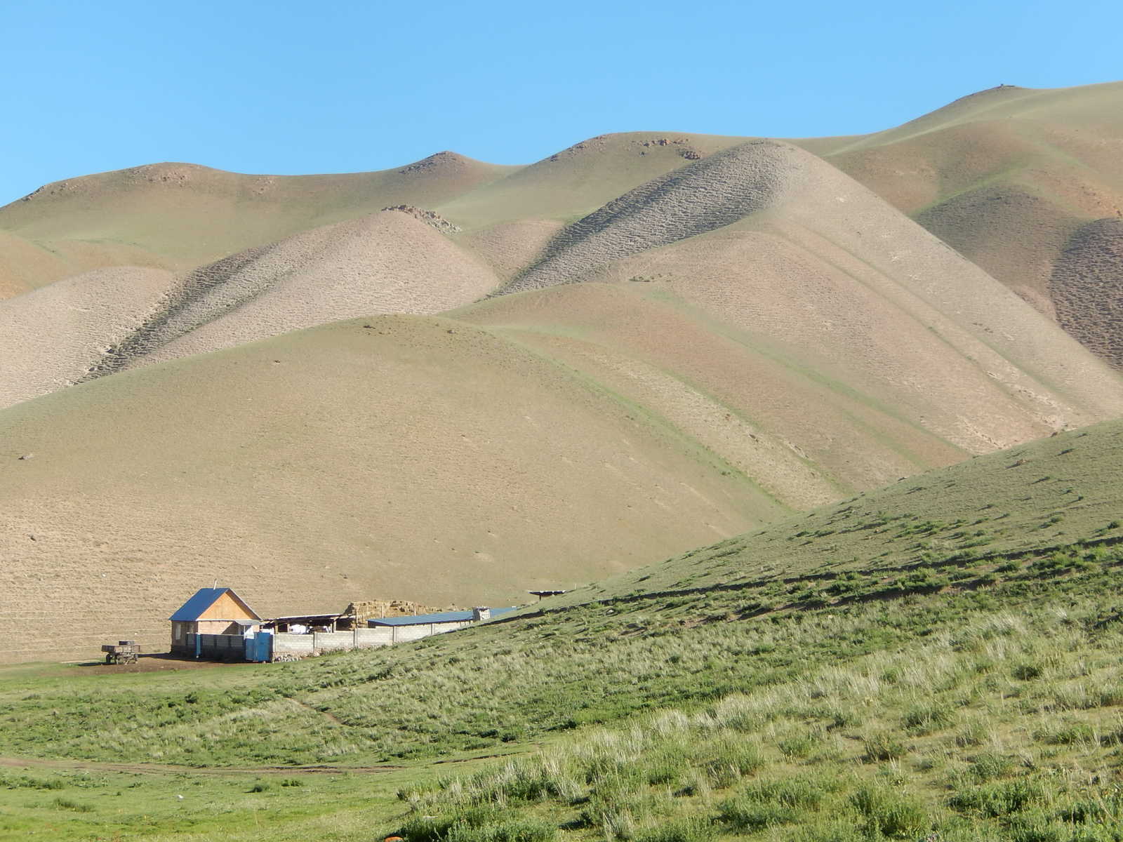 Paysage au Kirghizistan © Aziz