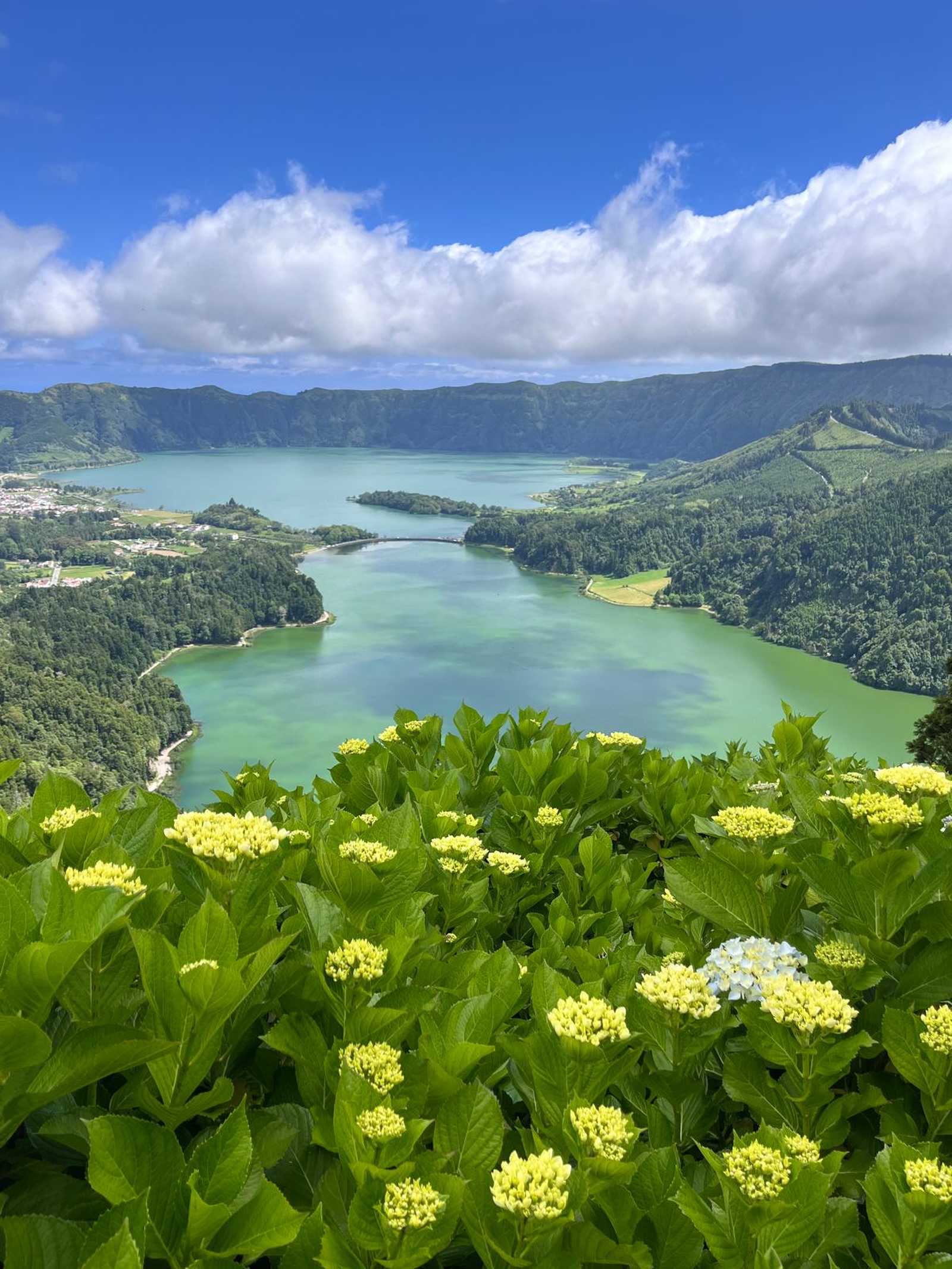 Paysage de Sete Cidades aux Açores © Bouillant Juliette