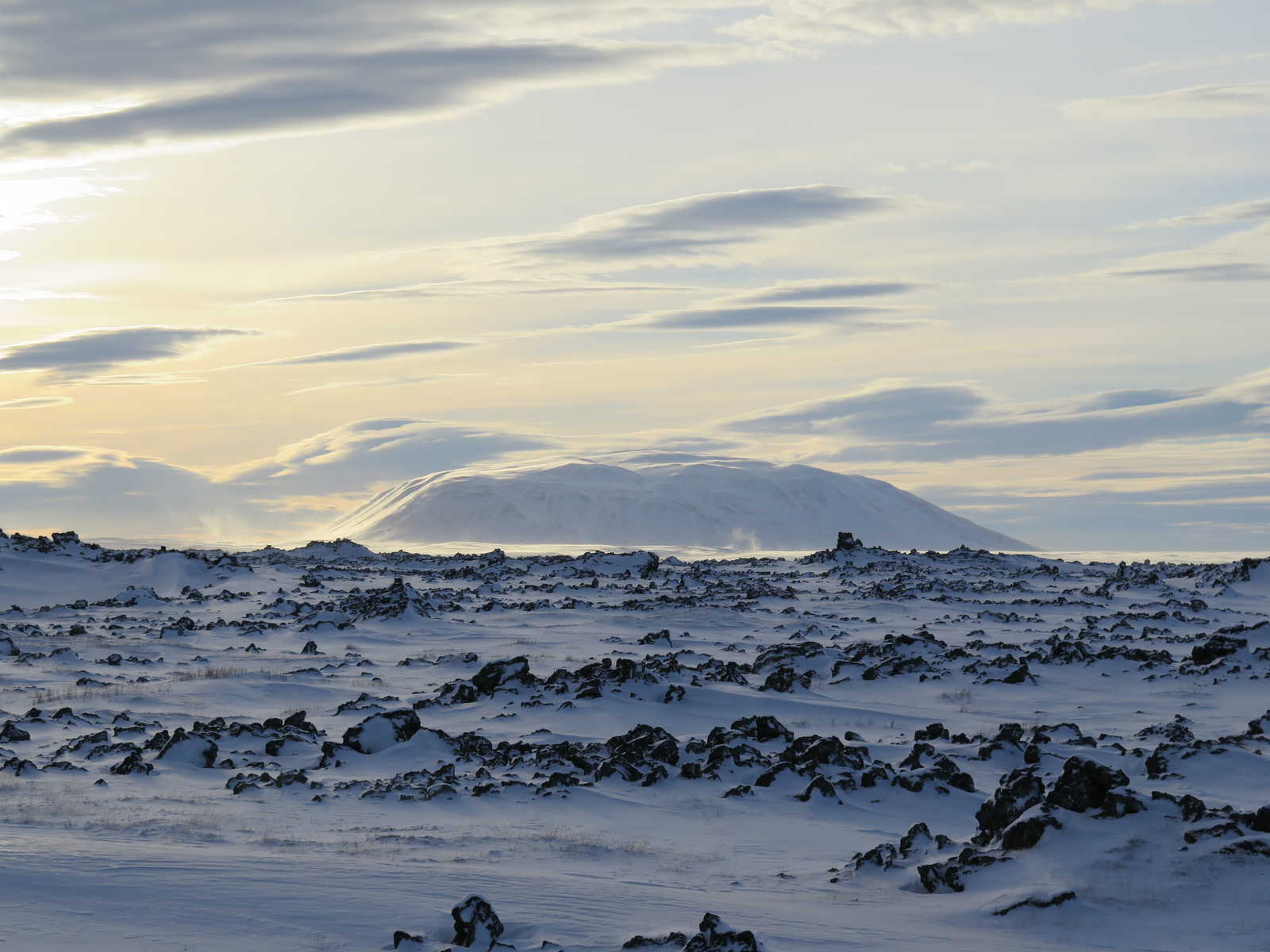 Image Raquettes entre mer et montagne en Islande
