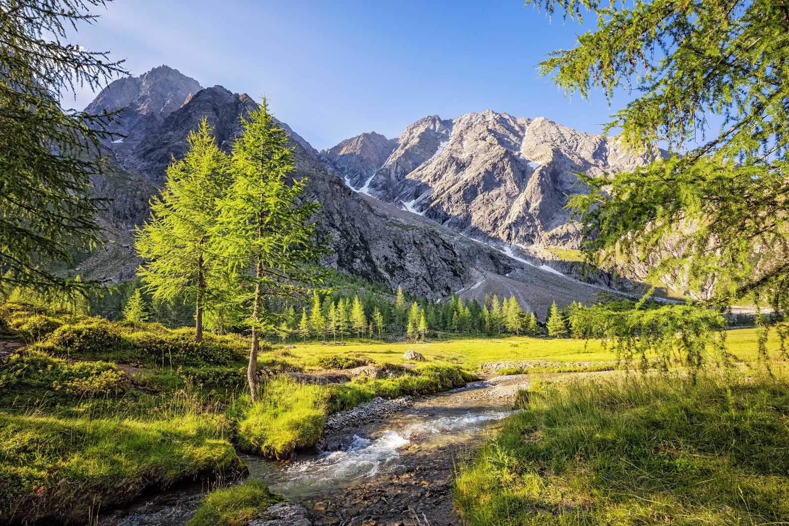 petite-riviere-dans-les-alpes-autrichiennes © Ingo Batussek
