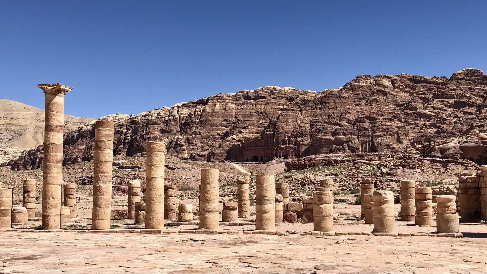 Petra sculptée dans la roche, Jordanie © Martin Laprade Nicolas