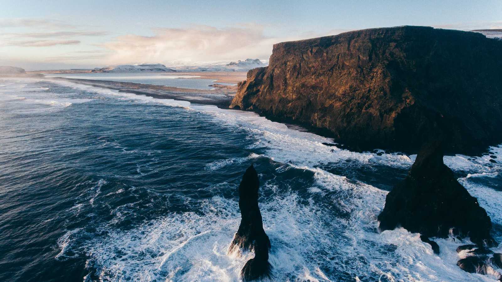 Plage de Vik © Jernberg Martin