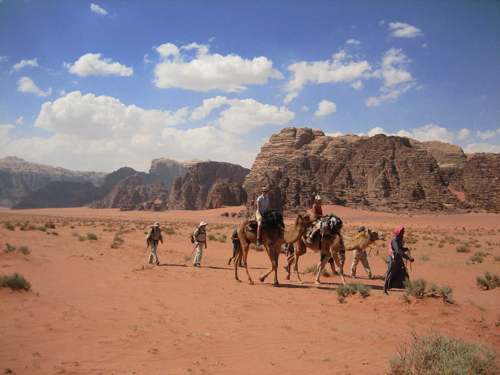 Image Trek du Wadi Rum à Petra par la vallée Arc-en-Ciel