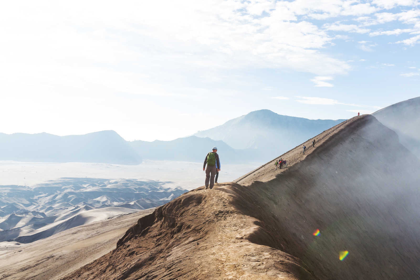 Randonné au volcan Bromo sur l'île de Java © iStock