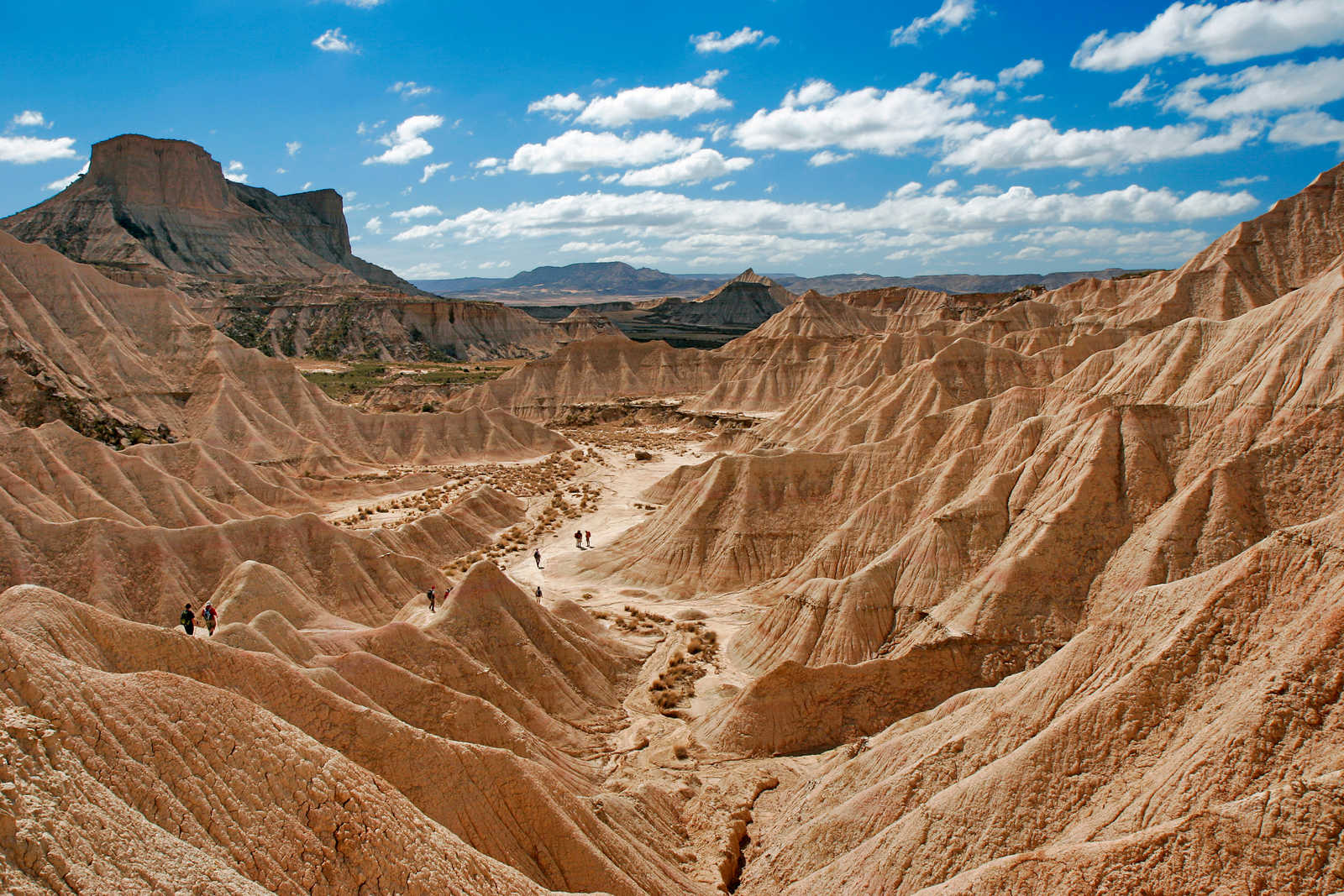 Randonnée dans le désert des Bardenas, Espagne © Defay Gérard