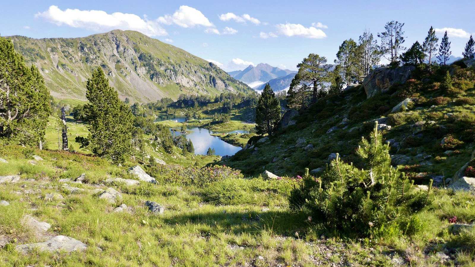 Randonnée dans le parc protégé de Néouvielle, Pyrénées © pixabay