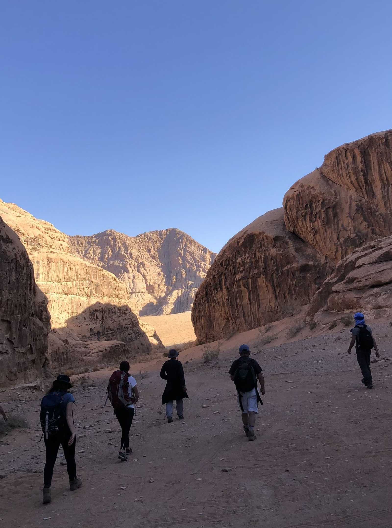 Randonnée dans le Wadi Rum, Jordanie © Martin Laprade Nicolas