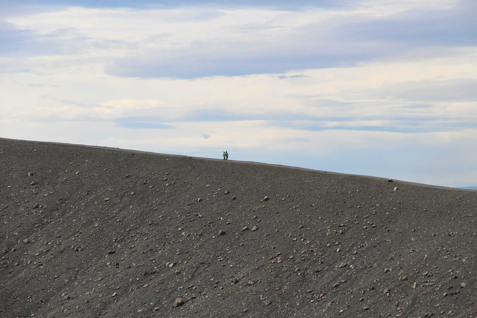 Randonnée sur le cratère de Myvatn en Islande © Lechevalier Julie