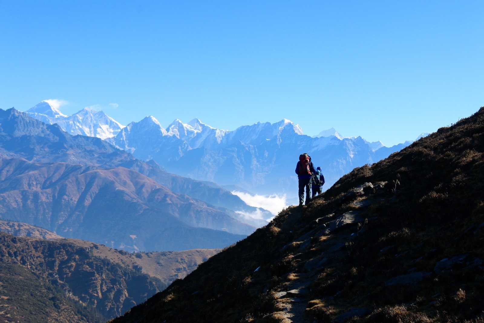 Descente de Pike Peak. Vue sur l'Everest © Shakya Rajeev