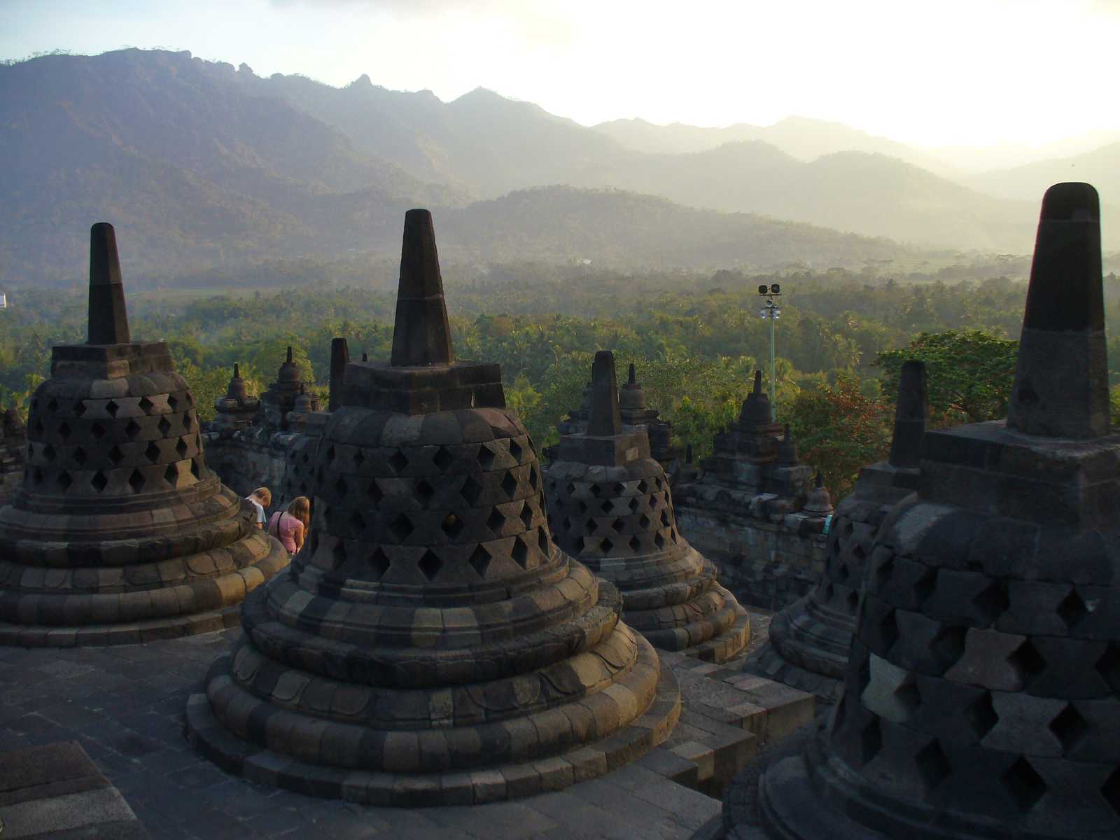 Image Java et Bali, entre culture et volcans