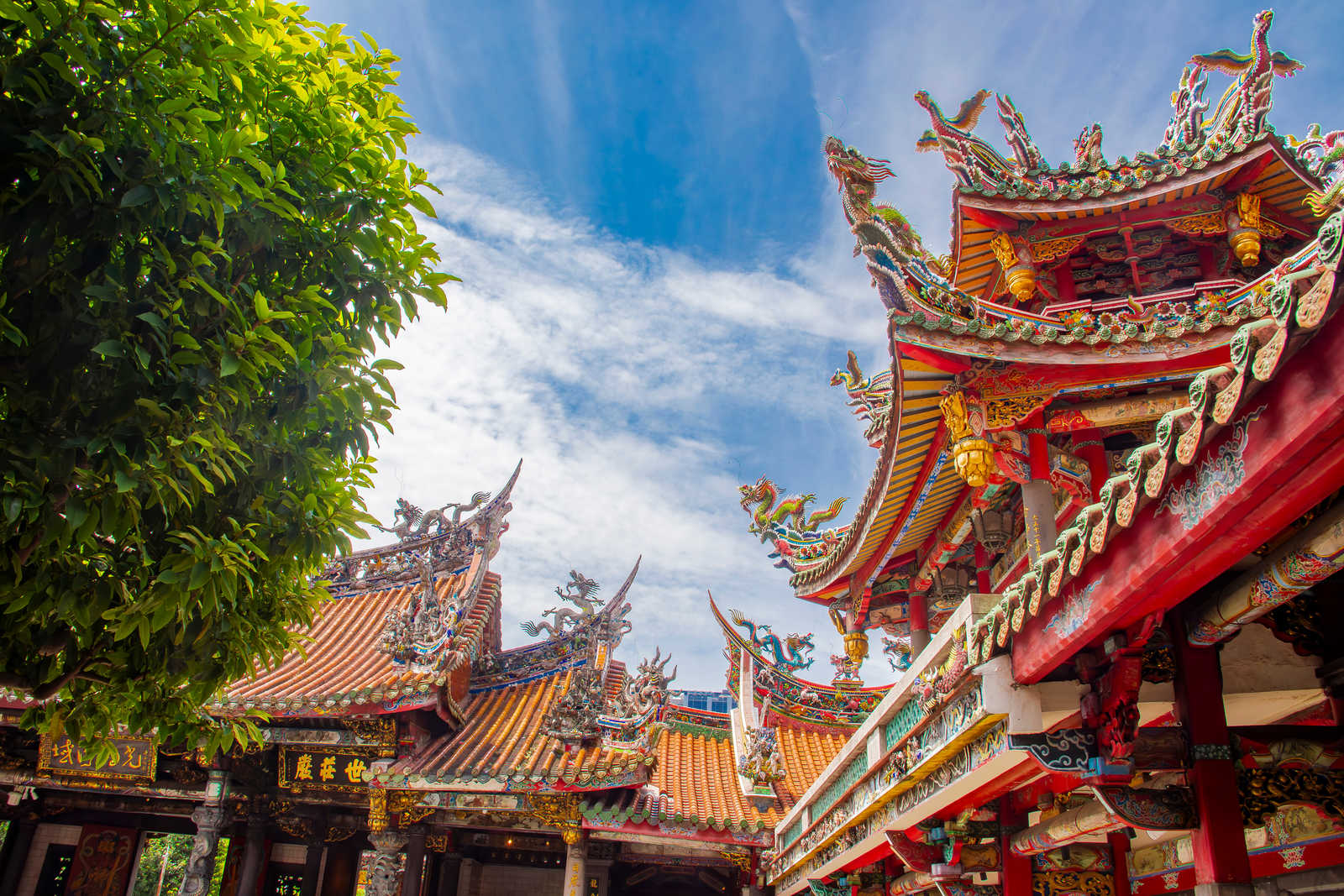 Temple Lungshan, Taipei © Danny Ye