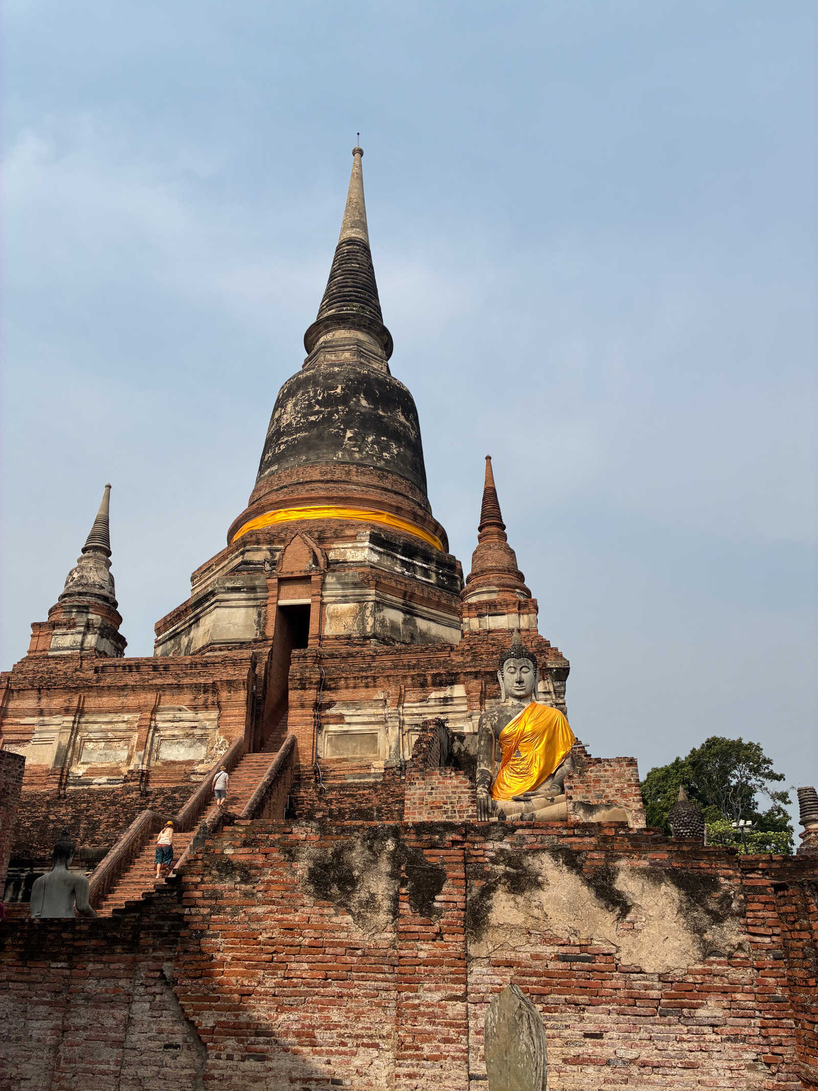 Temple Wat Yai Chai à Ayutthaya en Thaïlande © Couturier Aline