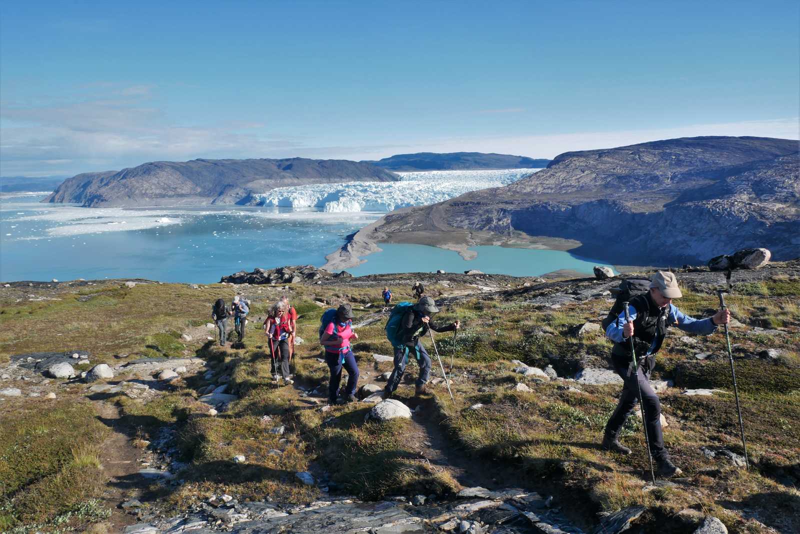 Kayak parmi les géants de glace Voyage Groenland Atalante — free download