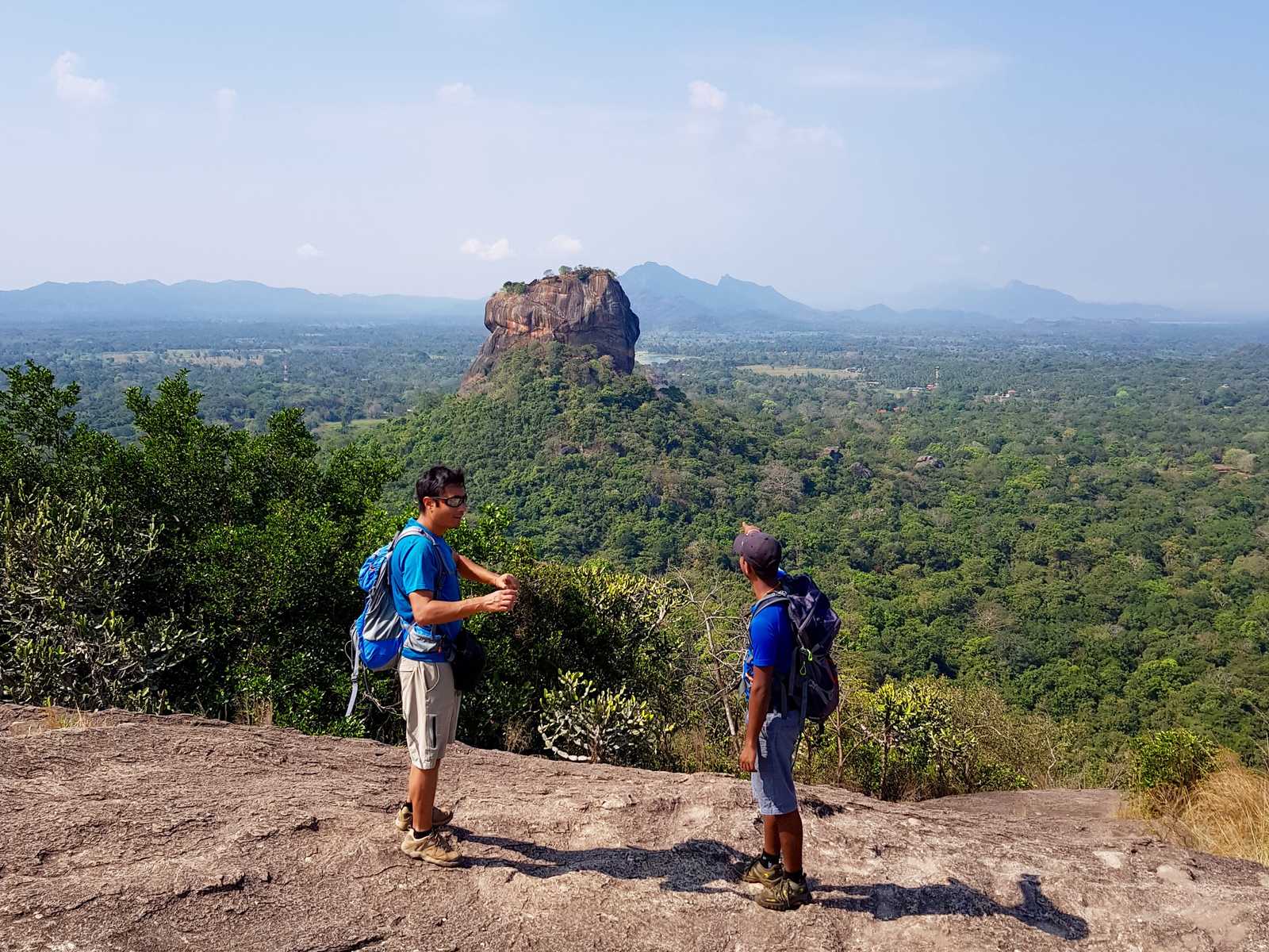 Vue sur le Rocher du Lion © Shakya Rajeev