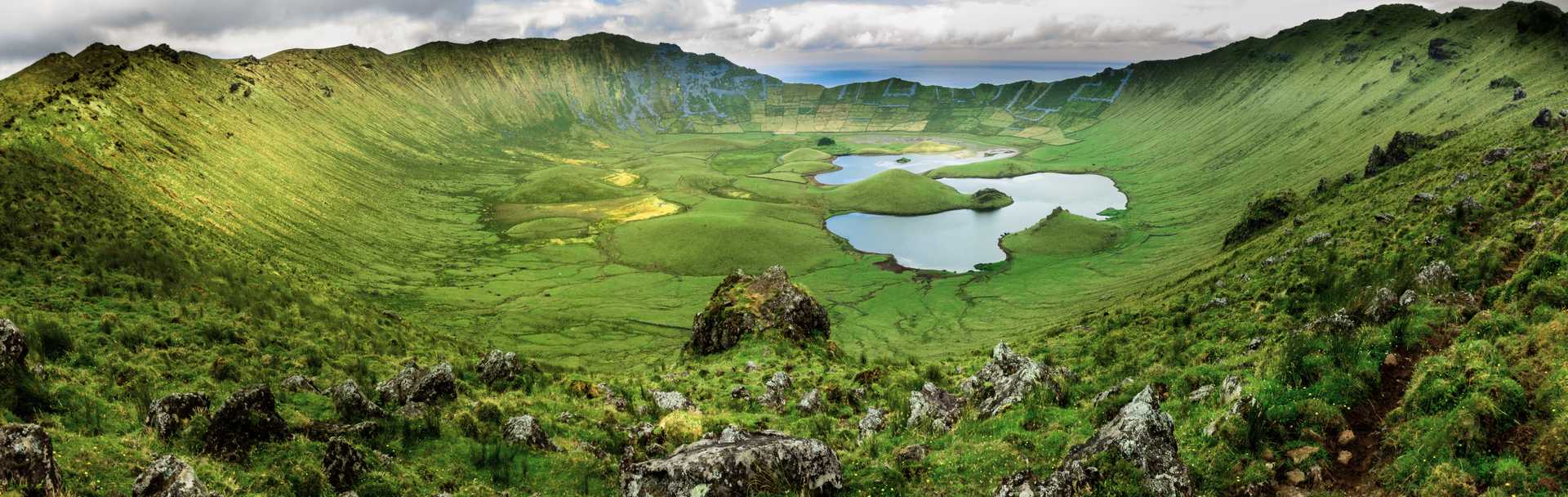 Caldeirao do Corvo à Corvo Açores