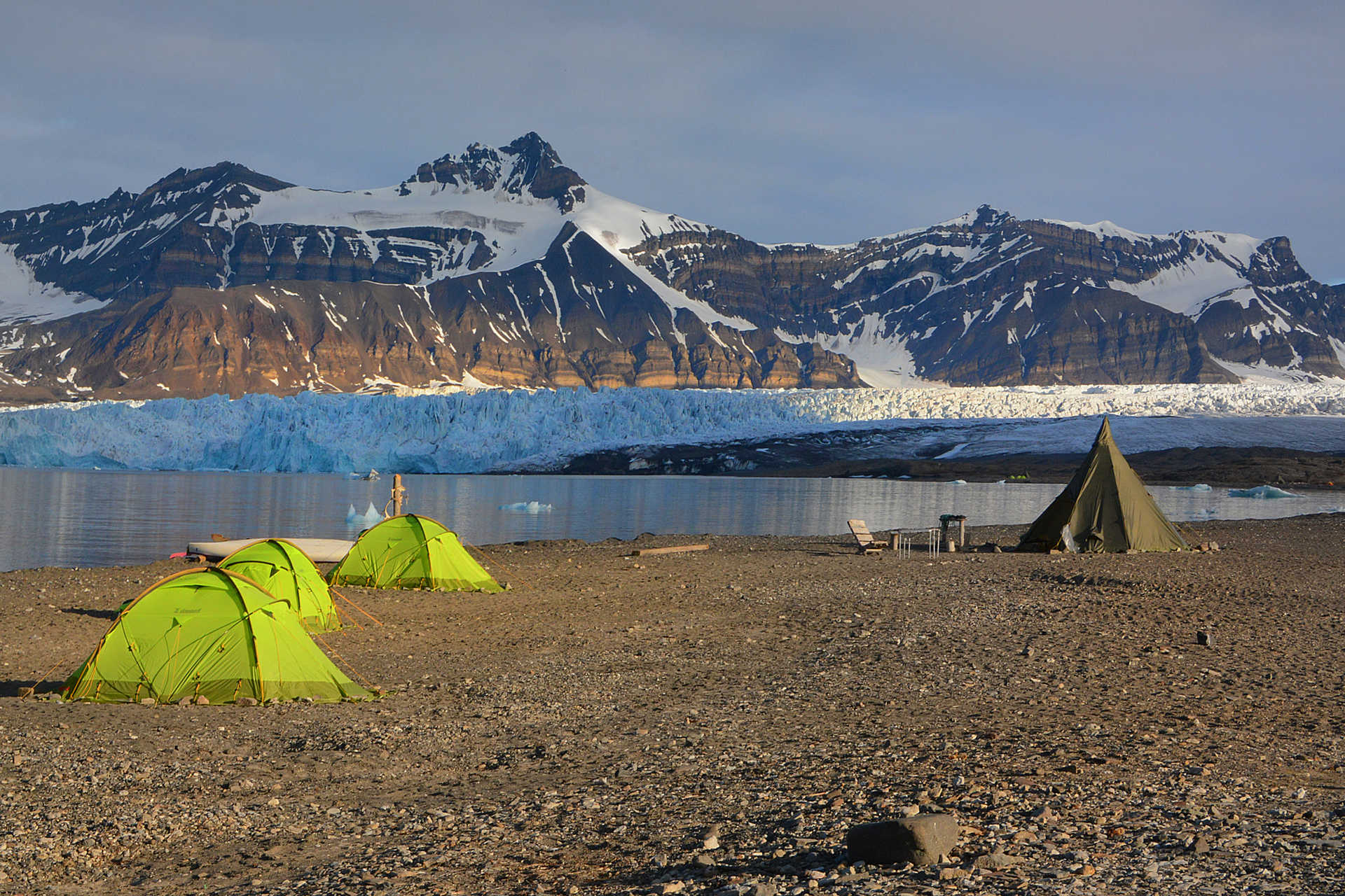 Camp au glacier Svéa, Svalbard