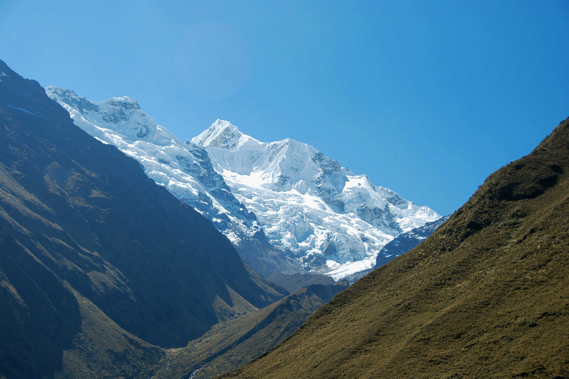 Cordillère Blanche chaîne de montagnes au Pérou