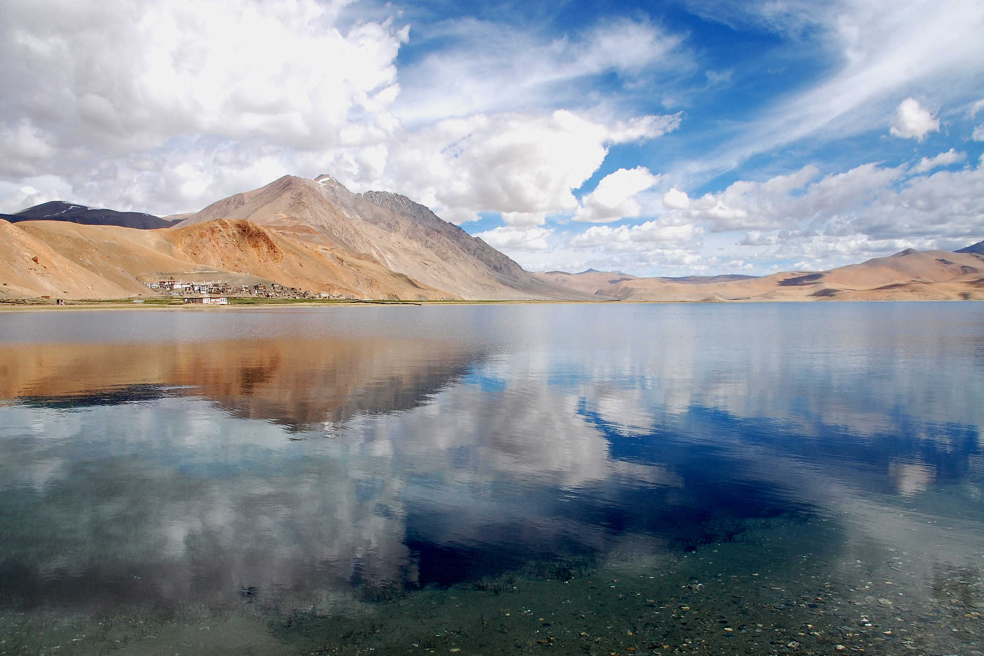 Voyage découverte - Monastères, dunes et lacs du Ladakh