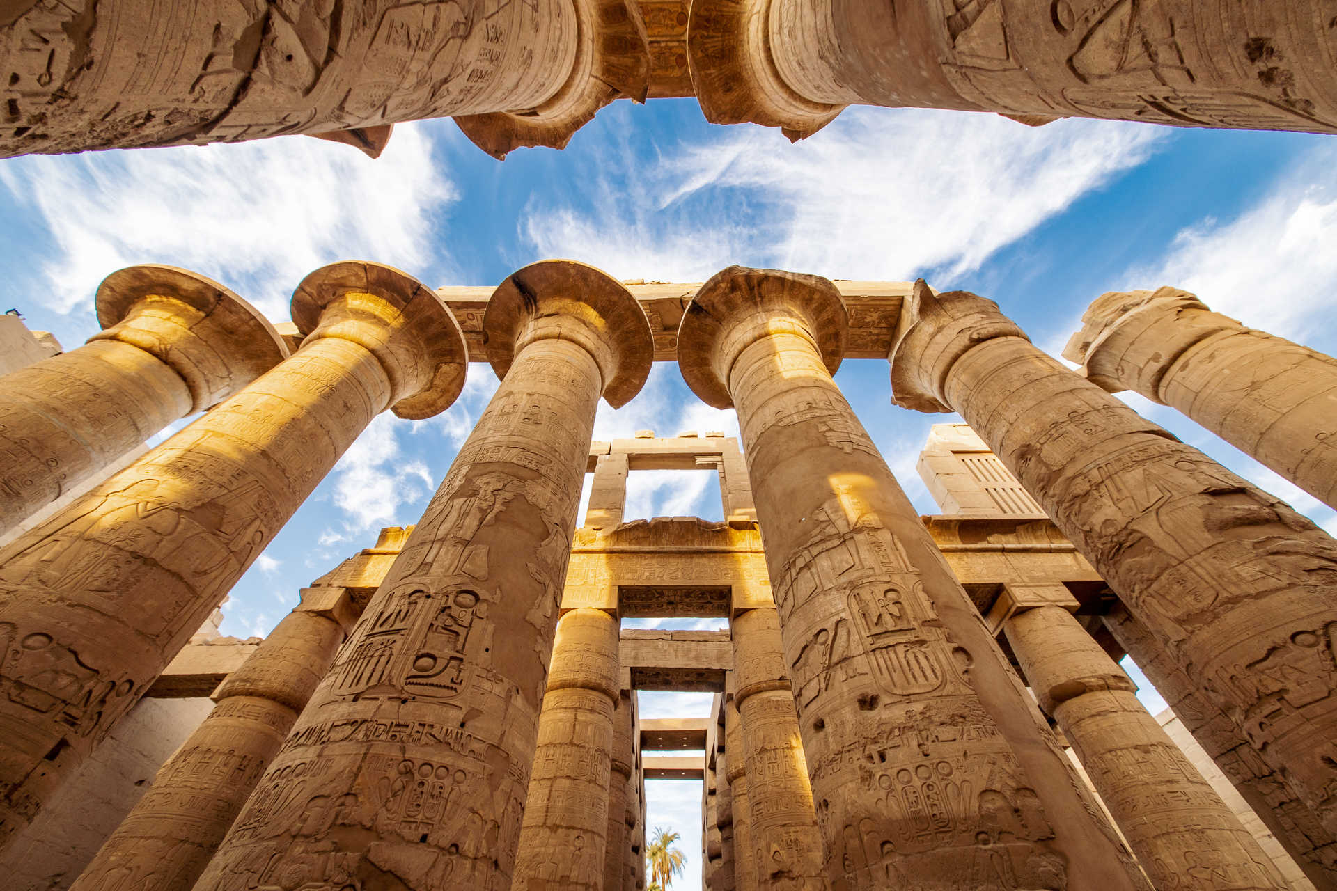 Les colonnes du temple Karnak à Luxor Egypte