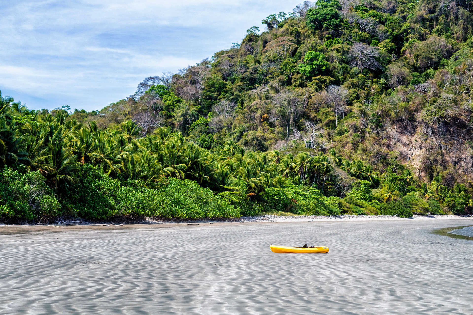 Plage kayak Paquera © Adobe Stock Plage kayak Paquera