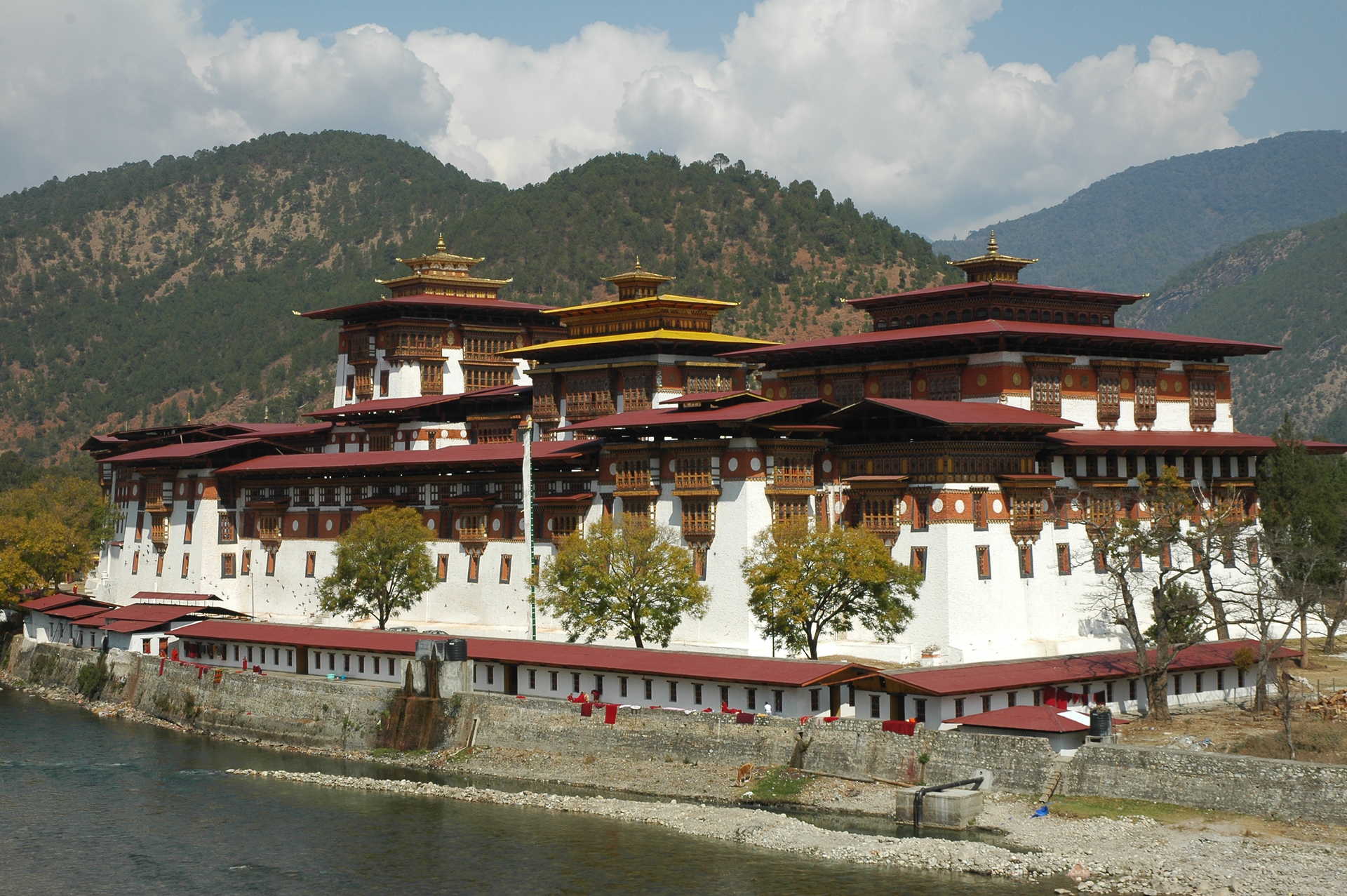 Temple de Punakha au Bhoutan