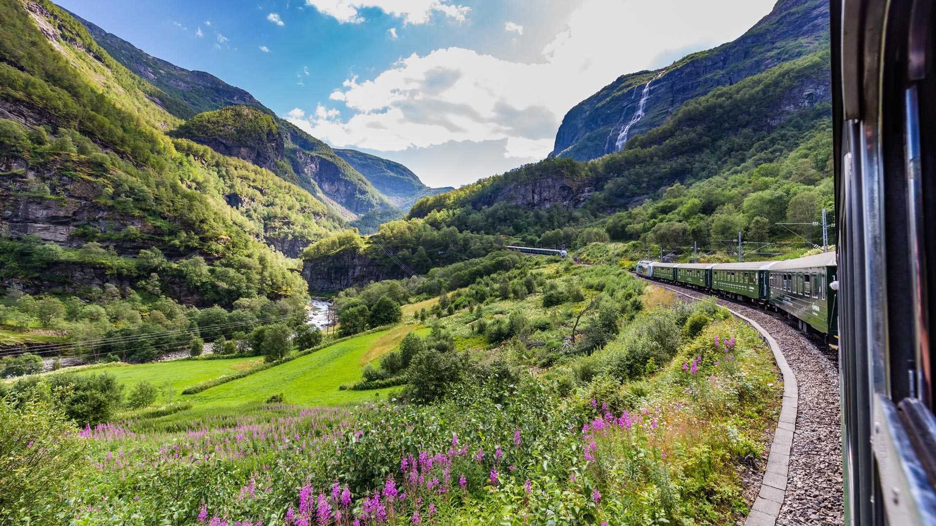 Voyage en train dans le Sud de la Norvège