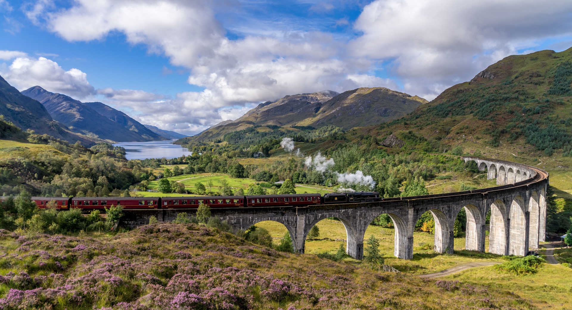 Glenfinnan, célèbre viaduc d'Harry Potter en Ecosse