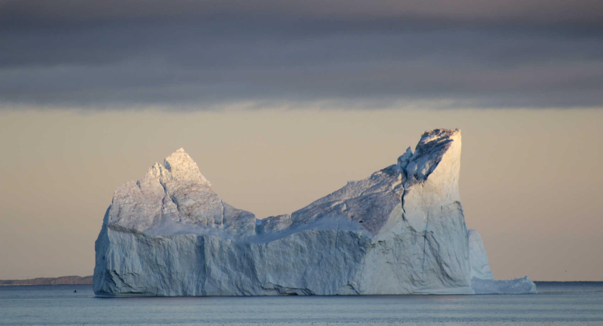 Iceberg géant au Groenland