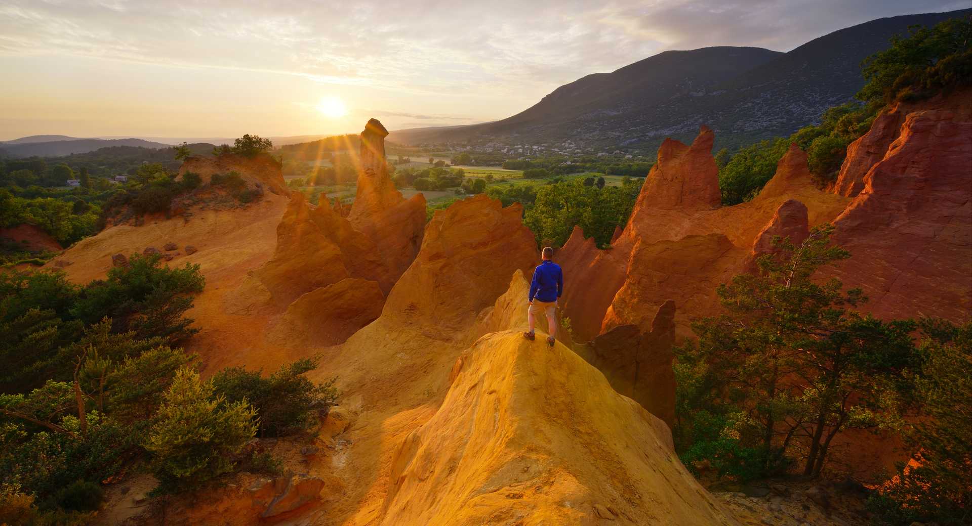 D couverte des merveilles proven ales en rando Voyage Provence