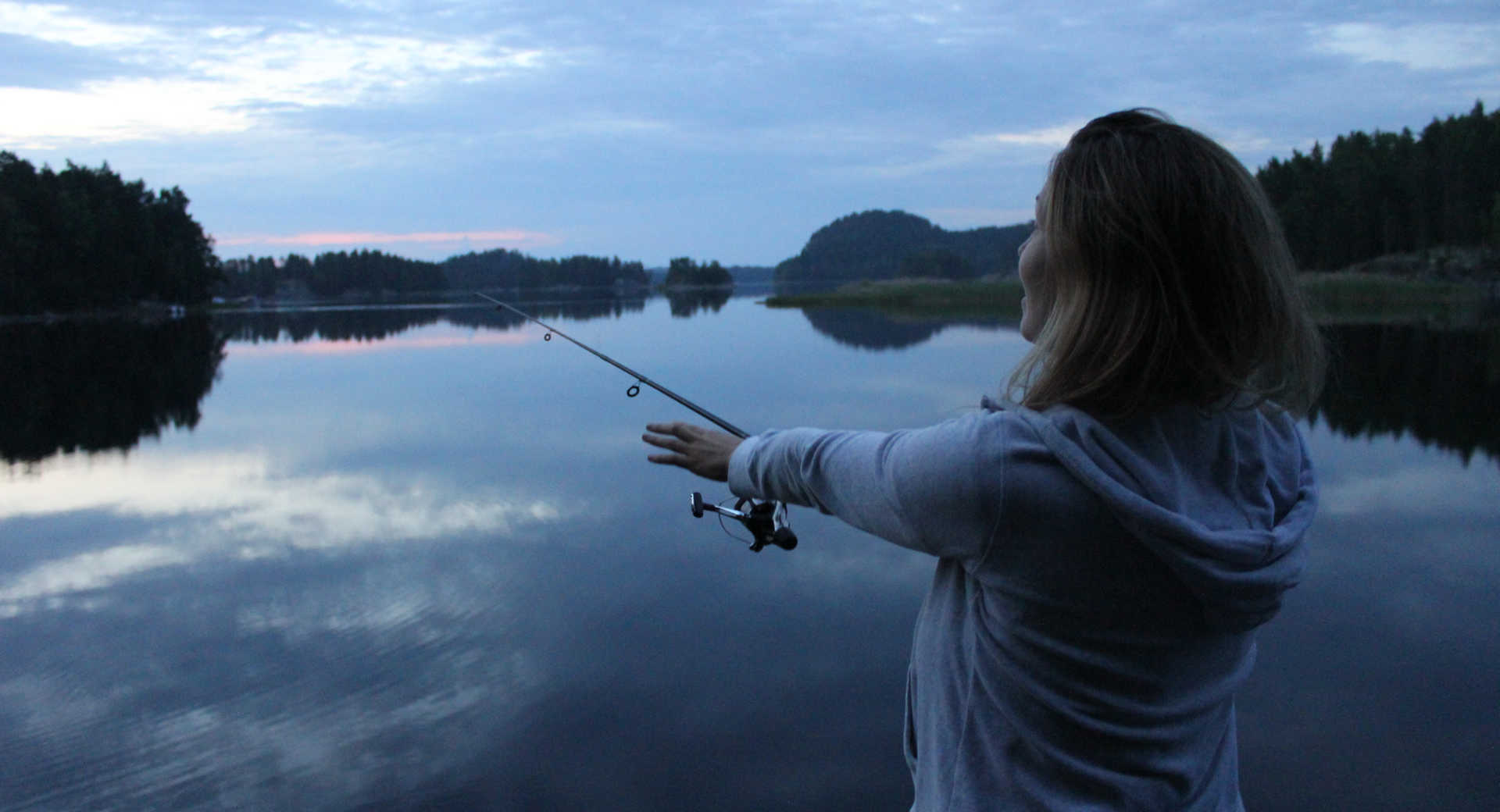 Pêche dans un lac de Finlande - © Visit Finland Pêche dans un lac de Finlande