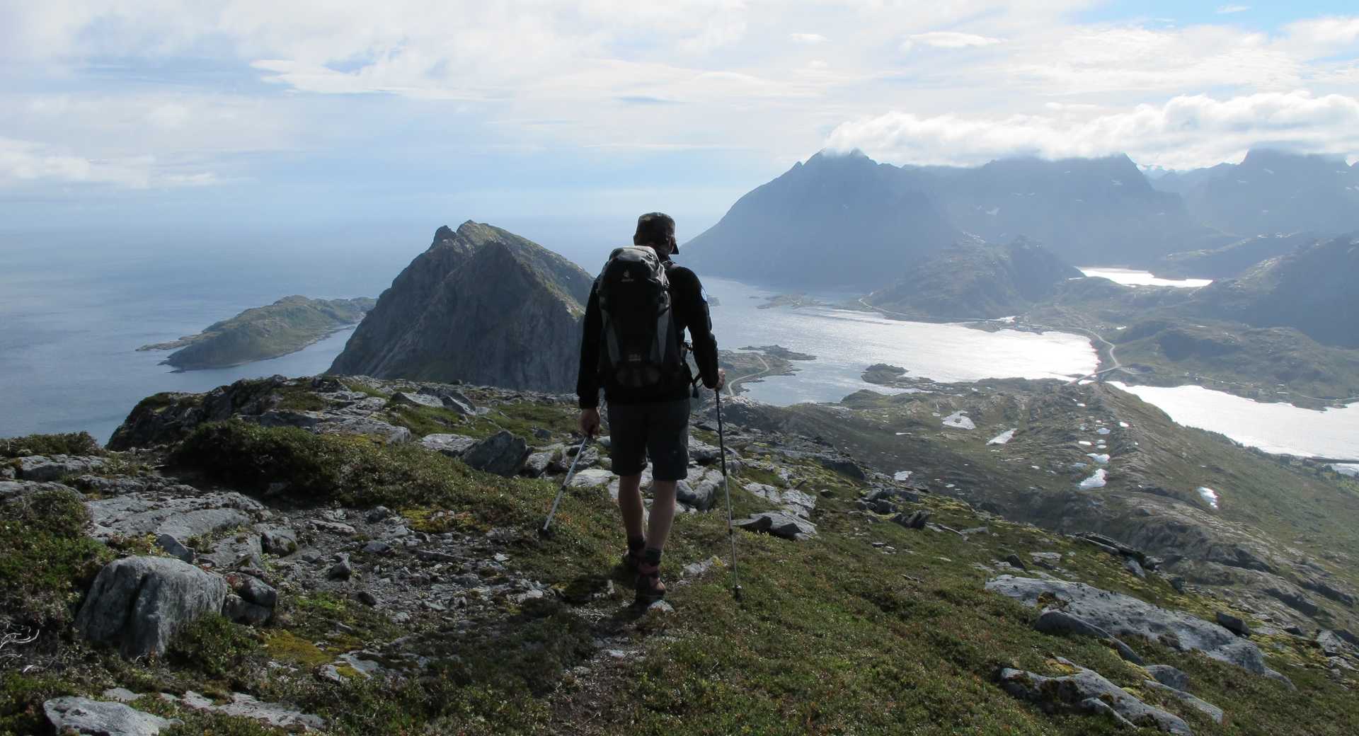 Randonnée sur le sommet des Lofoten - © Marine Dégatier Randonnée sur le sommet des Lofoten