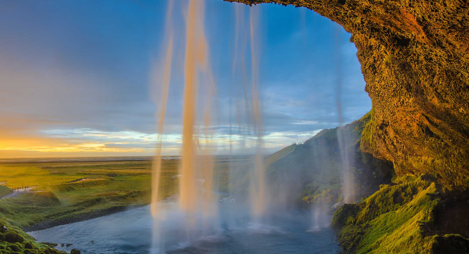 Seljalandsfoss, cascade en Islande