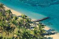 Photo du lagon de Saint-Gilles, la Réunion © S. FOURNET Vue aérienne du lagon de Saint-Gilles, la Réunion