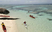 Kayak à Anse Source d'Argent aux Seychelles