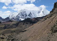La vue depuis le Col Taucha, sur le Tour du Huayhuash