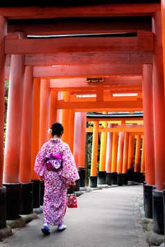 Sanctuaire de Fushimi Inari Taisha à Kyoto au Japon