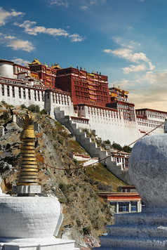 Temple au Tibet