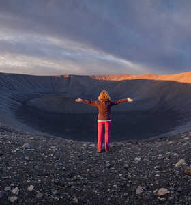 Au sommet du cratère de Myvatn en Islande