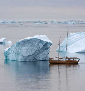 © La Louise Photo du voilier la Louise Icebergs