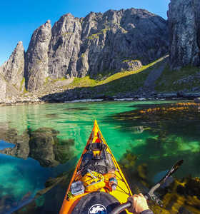 Kayak de mer dans les Lofoten